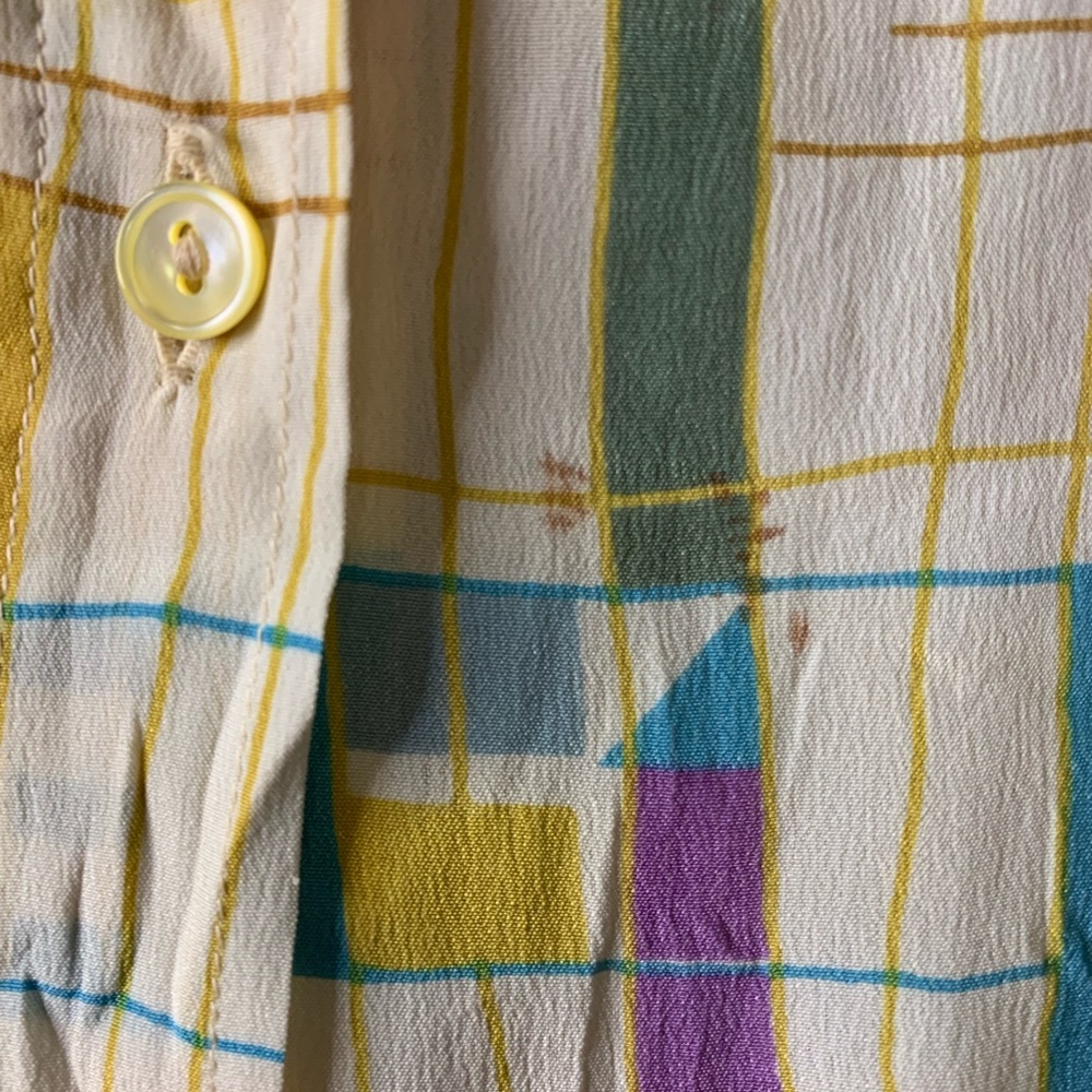 Vintage Silk Geometric Short Sleeve Button Down Shirt - Picture 5 of 5